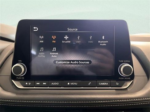 Used 2025 Nissan Rogue SV image 19