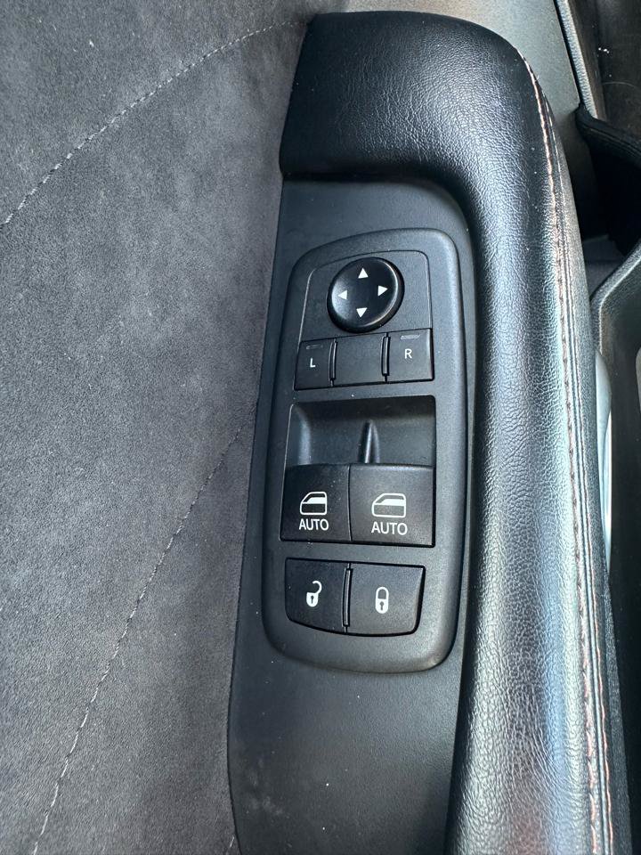 Used 2020 Dodge Challenger R/T RWD image 11