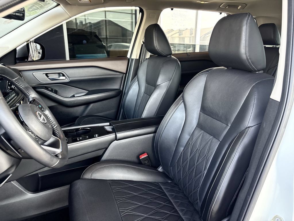 Used 2023 Nissan Rogue Platinum w/ Platinum Premium Package FWD image 23