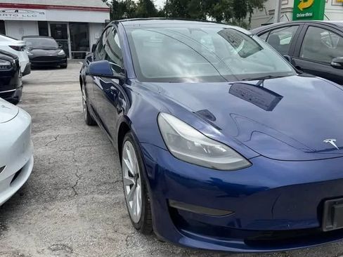 Used 2022 Tesla Model 3 RWD image 19