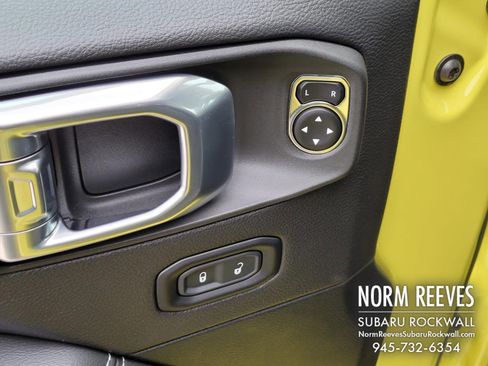 Used 2022 Jeep Wrangler Unlimited Sahara w/ LED Lighting Group image 27