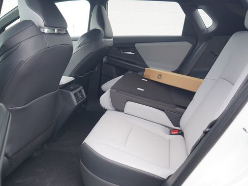 New 2026 Subaru Solterra Premium image 7