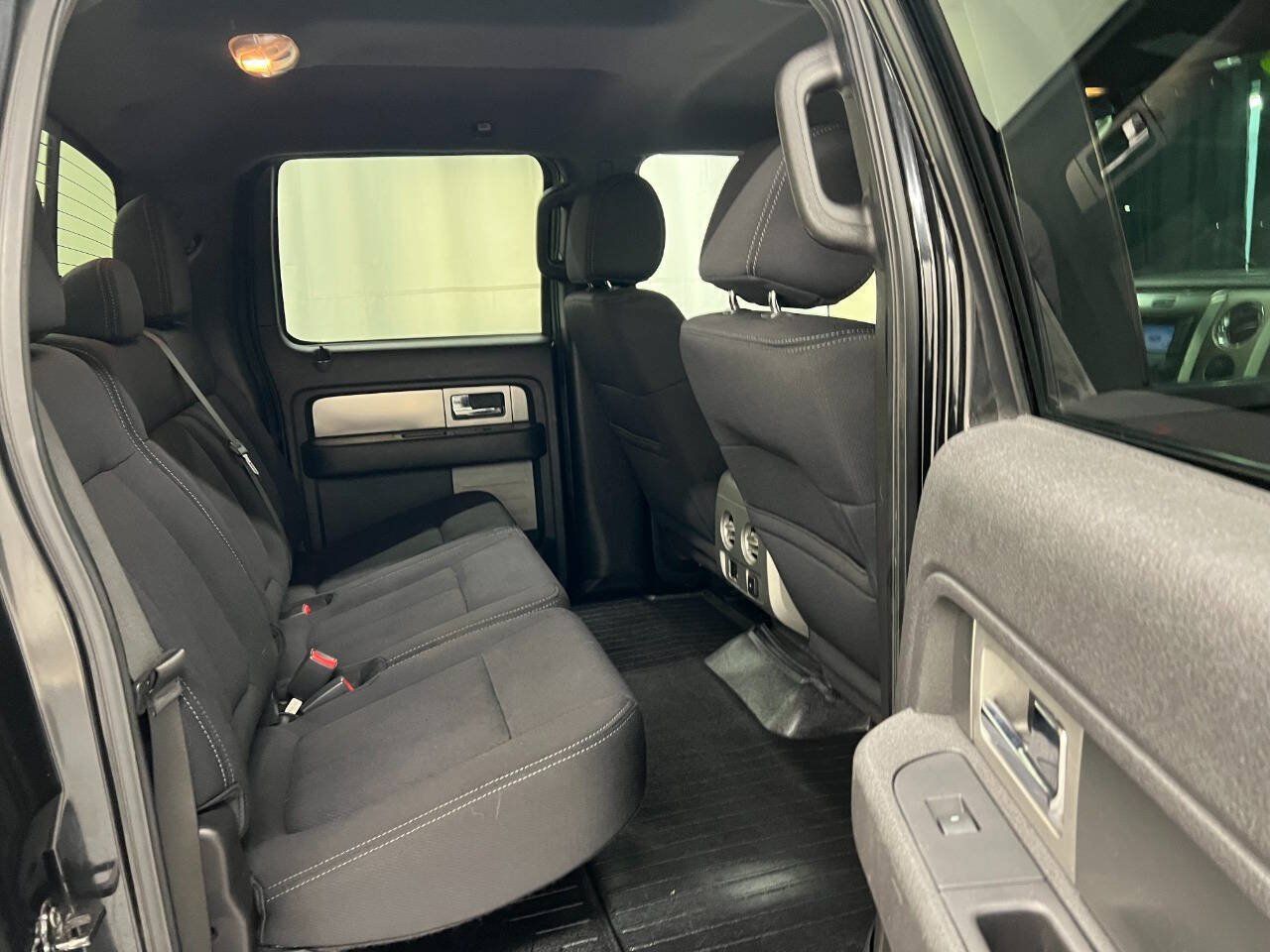 Used 2013 Ford F150 FX4 w/ Mid Equipment Group AWD/4WD image 10