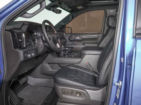 Used 2024 GMC Sierra 1500 AT4 w/ Technology Package image 15