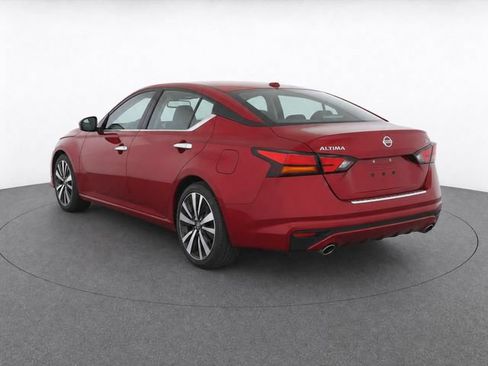 Used 2021 Nissan Altima 2.5 SL FWD image 15