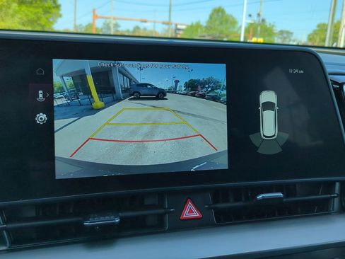 Certified 2023 Kia Sportage EX FWD image 20