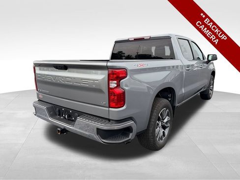 Used 2023 Chevrolet Silverado 1500 LT AWD/4WD image 9