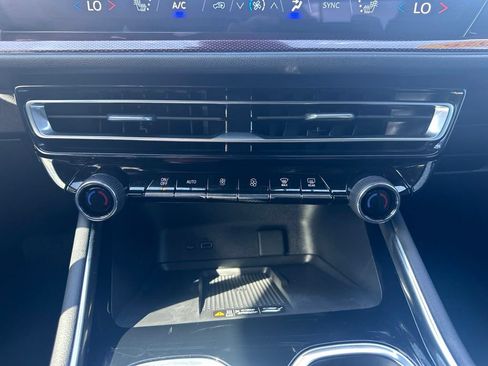 Certified 2026 Chevrolet Traverse Z71 w/ Enhanced Driving Package AWD/4WD image 4