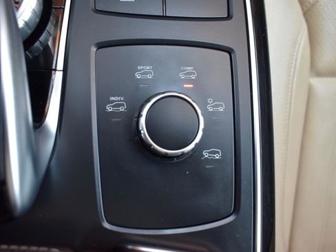 Used 2018 Mercedes-Benz GLE 350 GLE 350 4MATIC SUV image 38