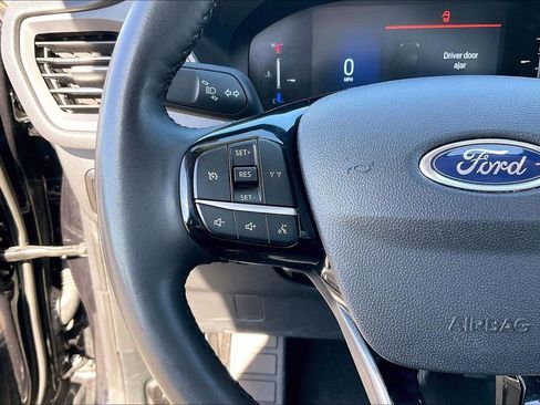 Used 2023 Ford Escape Active image 17