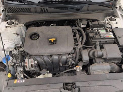 Used 2021 Kia Forte GT-Line image 40