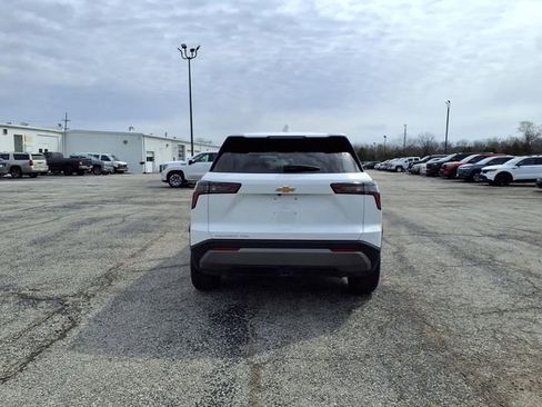 Used 2025 Chevrolet Equinox LT image 20