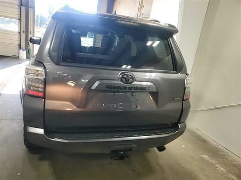 Used 2021 Toyota 4Runner SR5 Premium AWD/4WD image 18