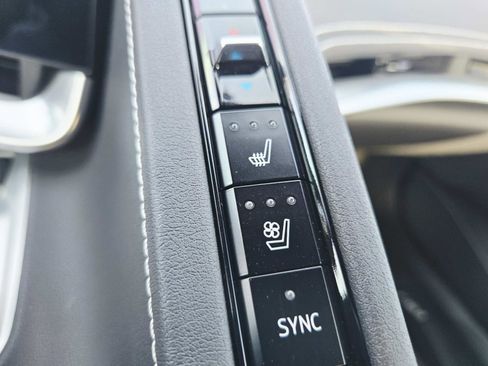 Used 2022 Chevrolet Corvette Stingray Preferred Cpe w/ Z51 Performance Package image 33