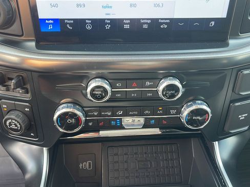 Used 2025 Ford F150 Raptor AWD/4WD image 28