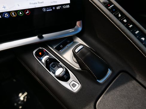 Used 2021 Chevrolet Corvette Stingray Preferred Cpe w/ Z51 Performance Package image 33