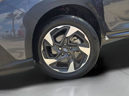 Certified 2024 Subaru Crosstrek 2.5i Limited w/ Crosstrek Mirror Package AWD/4WD image 29