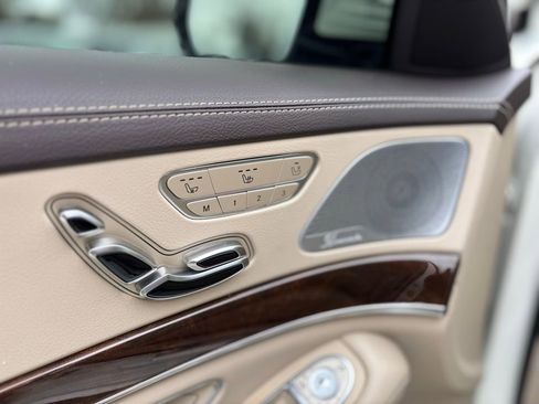 Used 2016 Mercedes-Benz S 550 4MATIC Sedan image 30