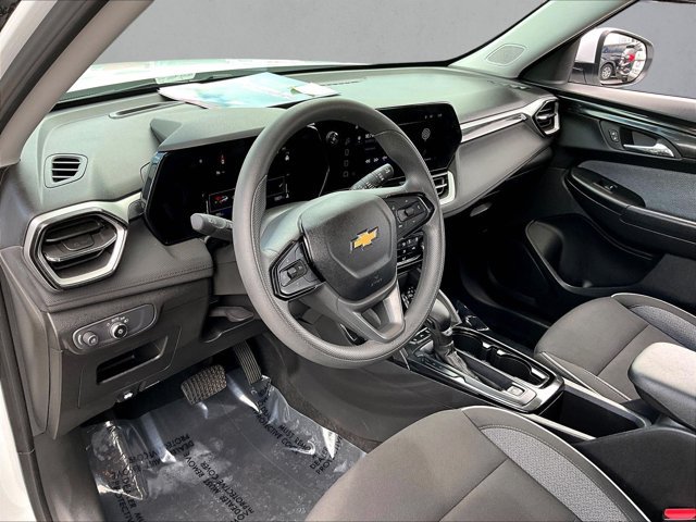Certified 2026 Chevrolet TrailBlazer LT FWD image 14