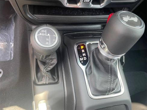 New 2025 Jeep Wrangler Sahara image 20