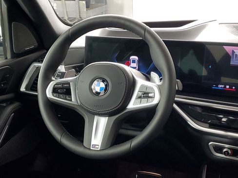 Used 2026 BMW X5 xDrive40i w/ M Sport Package image 12