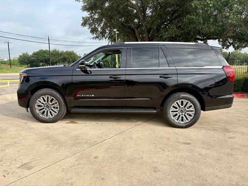 New 2026 Ford Expedition Platinum AWD/4WD image 2
