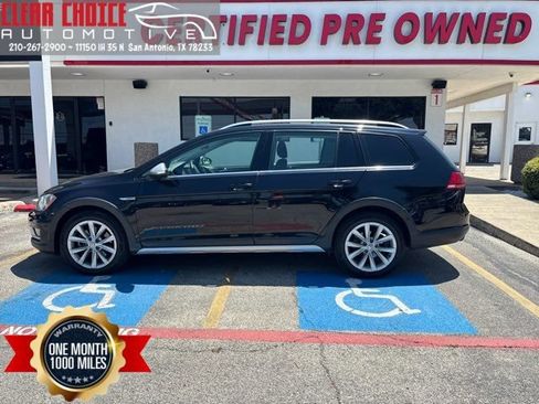 Used 2017 Volkswagen Golf Alltrack SE AWD/4WD image 1