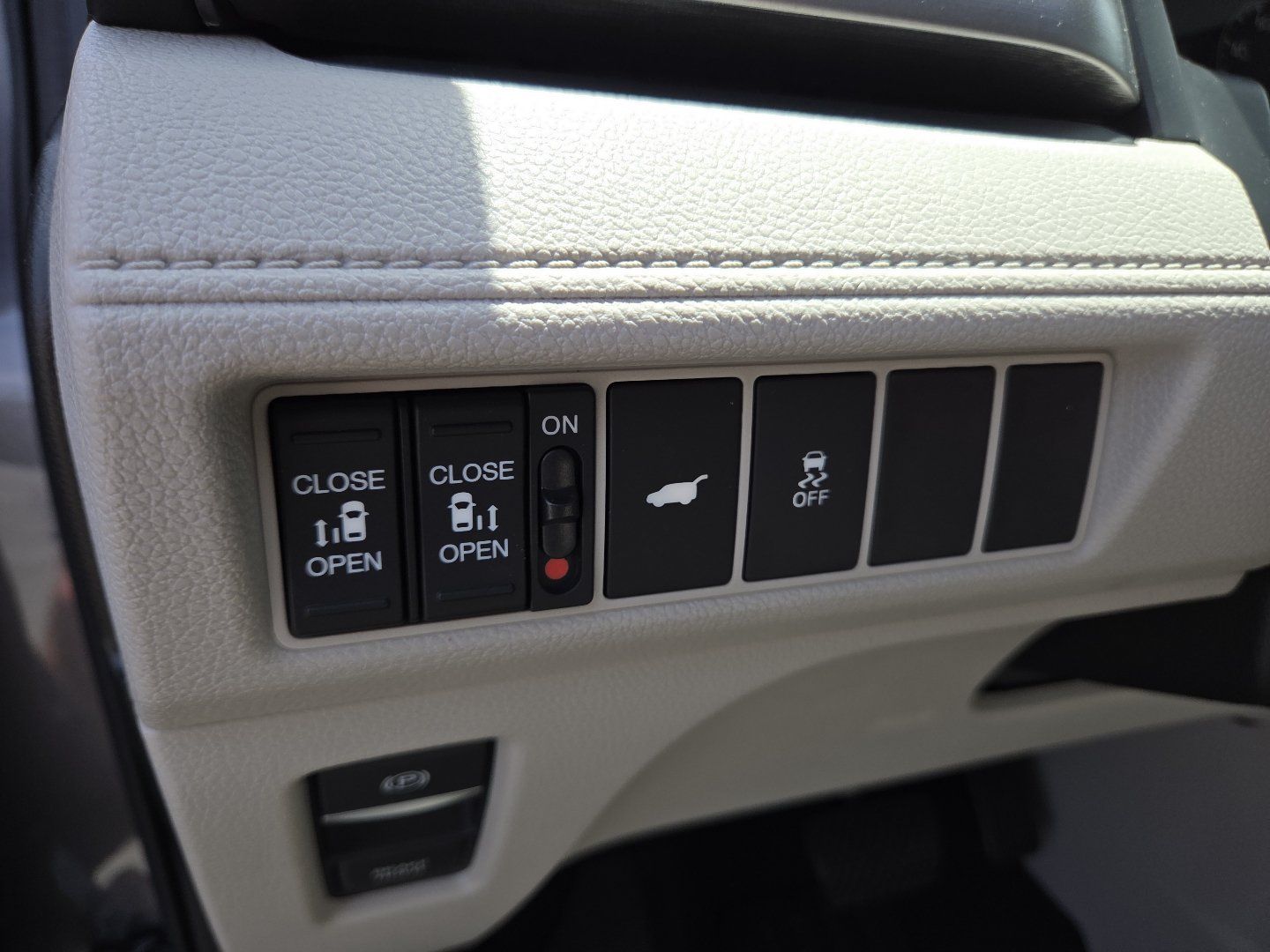 New 2026 Honda Odyssey EX-L image 10