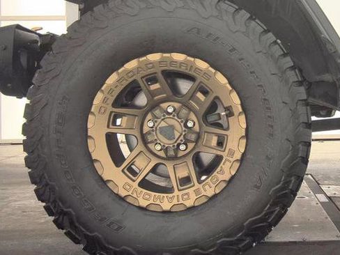 Used 2023 Jeep Wrangler Unlimited Rubicon 392 w/ Xtreme Recon 35" Tire Package AWD/4WD image 4