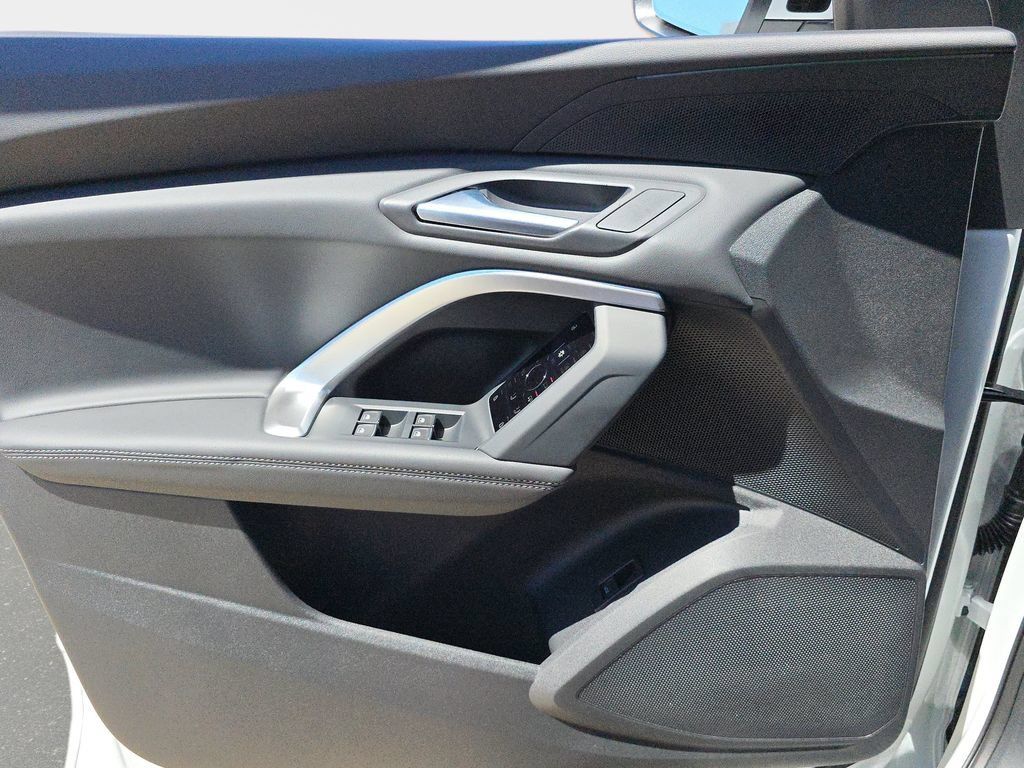 New 2026 Audi Q5 2.0T AWD/4WD image 18