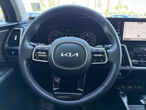 Used 2023 Kia Sorento X-Line EX AWD/4WD image 21