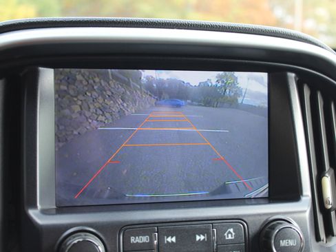 Used 2015 Chevrolet Colorado LT w/ Luxury Package image 34