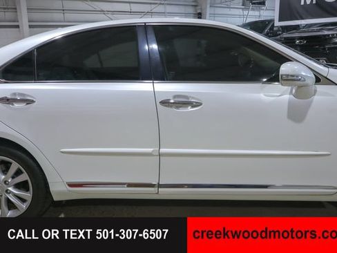 Used 2011 Lexus ES 350 FWD image 20