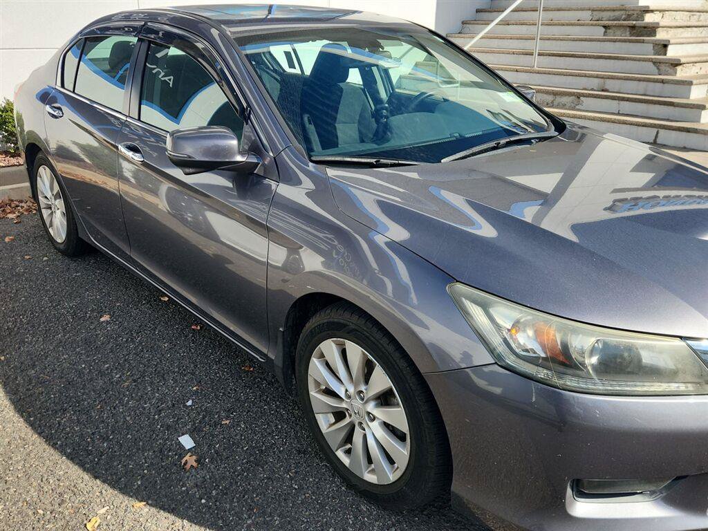 Used 2015 Honda Accord EX image 2