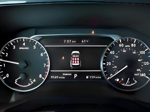 Used 2025 Nissan Pathfinder S FWD image 12