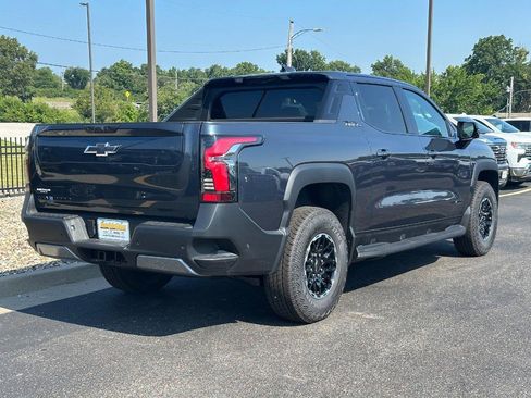 New 2026 Chevrolet Silverado EV Trail Boss w/ Premium Package AWD/4WD image 3
