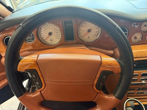 Used 2006 Bentley Arnage R RWD image 15
