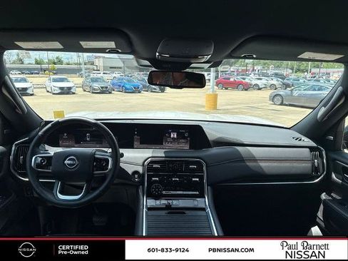 Certified 2025 Nissan Armada SL w/ Captain's Chari Seat Package AWD/4WD image 18