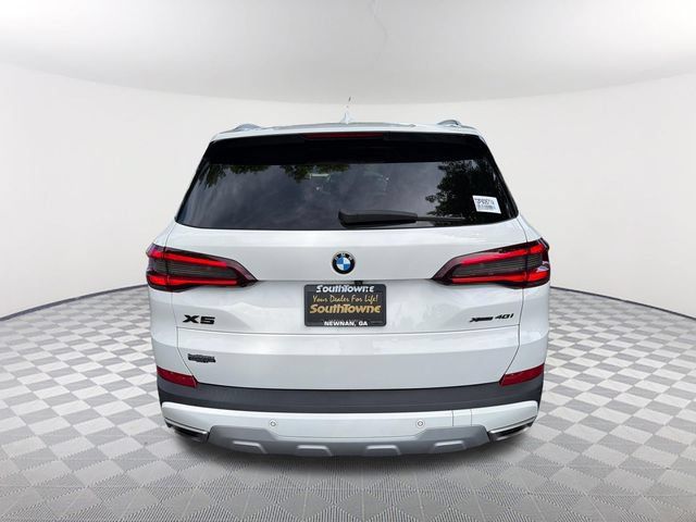 Used 2023 BMW X5 sDrive40i w/ Parking Assistance Package RWD image 6