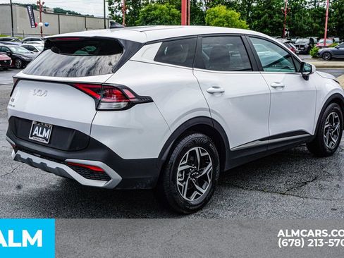 Used 2025 Kia Sportage LX FWD image 6