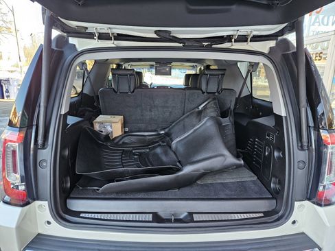 Used 2015 GMC Yukon XL Denali w/ Open Road Package image 26
