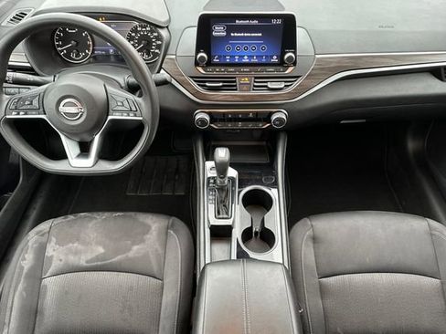 Used 2023 Nissan Altima 2.5 SV image 14