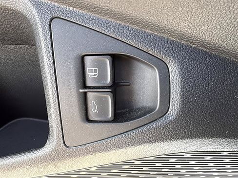 Used 2023 Volkswagen Jetta Sport FWD image 34