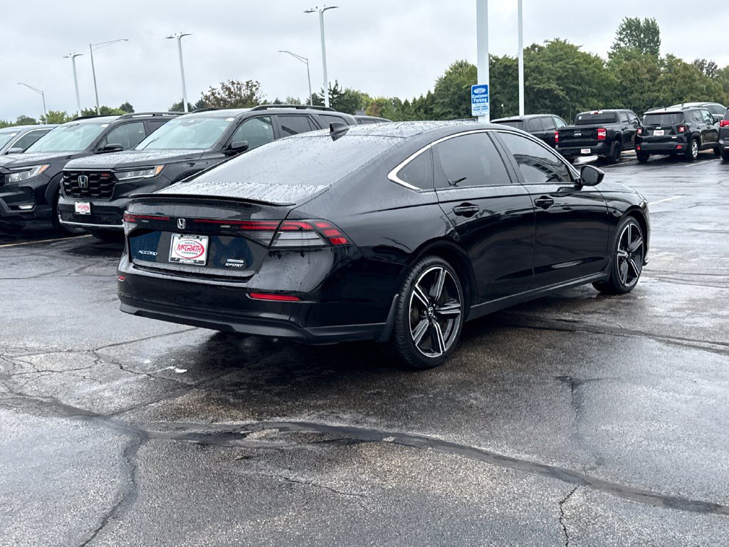 Used 2024 Honda Accord Sport image 11