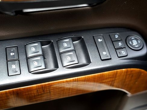 Used 2018 GMC Sierra 1500 SLT w/ SLT Premium Package image 28