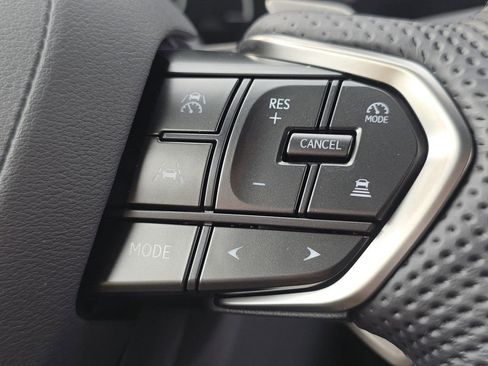 New 2026 Lexus TX 500h AWD image 29