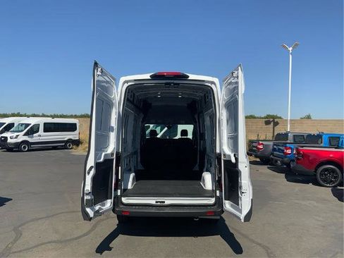 Certified 2025 Ford Transit 250 148 High Roof RWD image 12