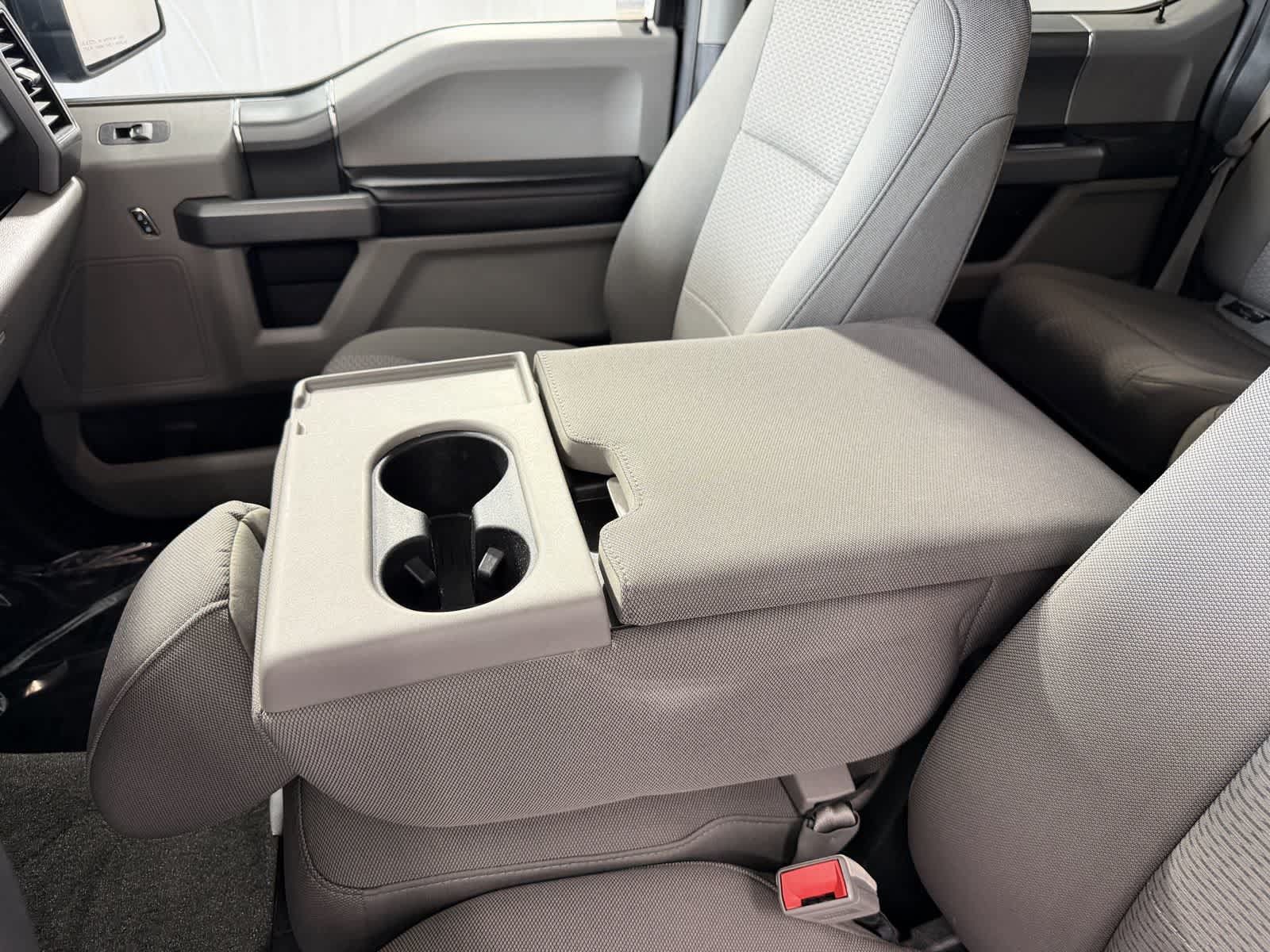 Used 2018 Ford F150 XLT w/ Equipment Group 302A Luxury AWD/4WD image 14