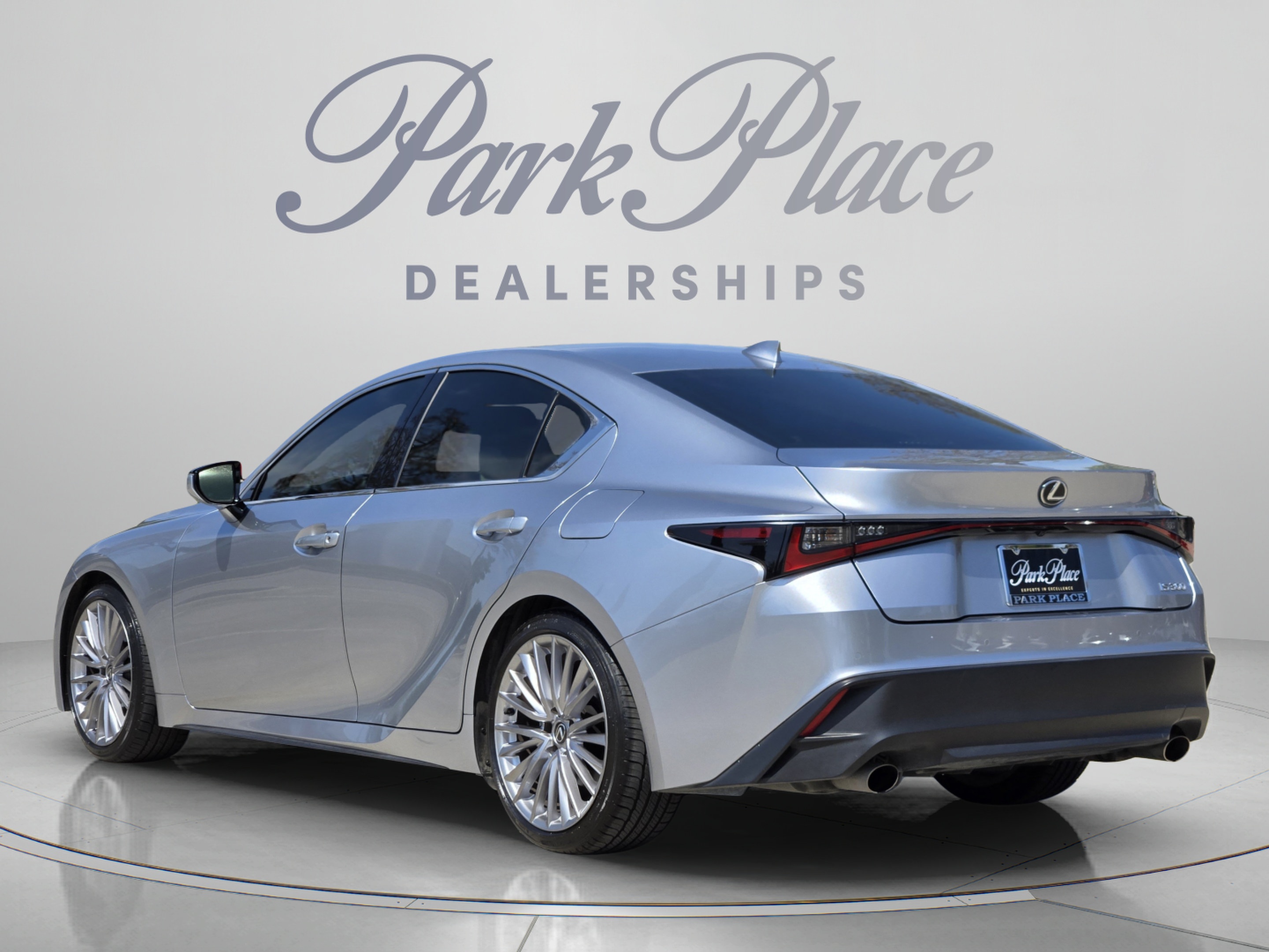 Used 2023 Lexus IS 300 w/ Premium Package RWD image 3
