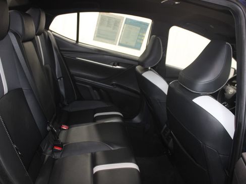 Used 2025 Toyota Camry SE FWD image 31